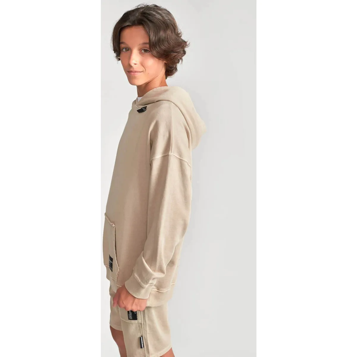 Sudadera y camisa con capucha ANIBO