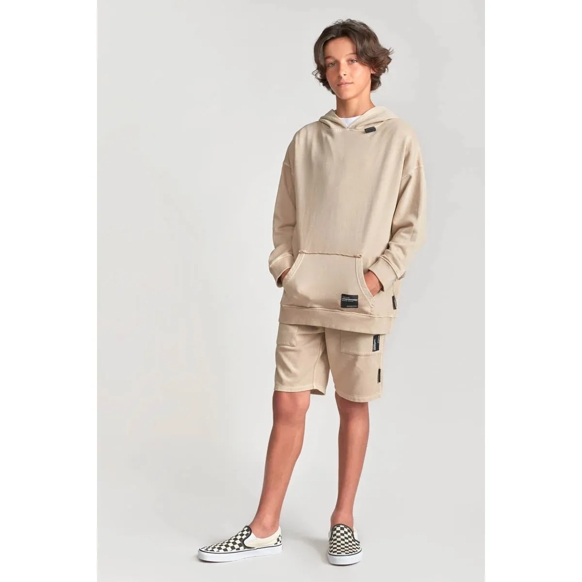 Sudadera y camisa con capucha ANIBO