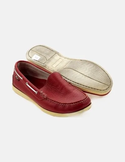 T34 NáUTICO ROJO CLáSICO