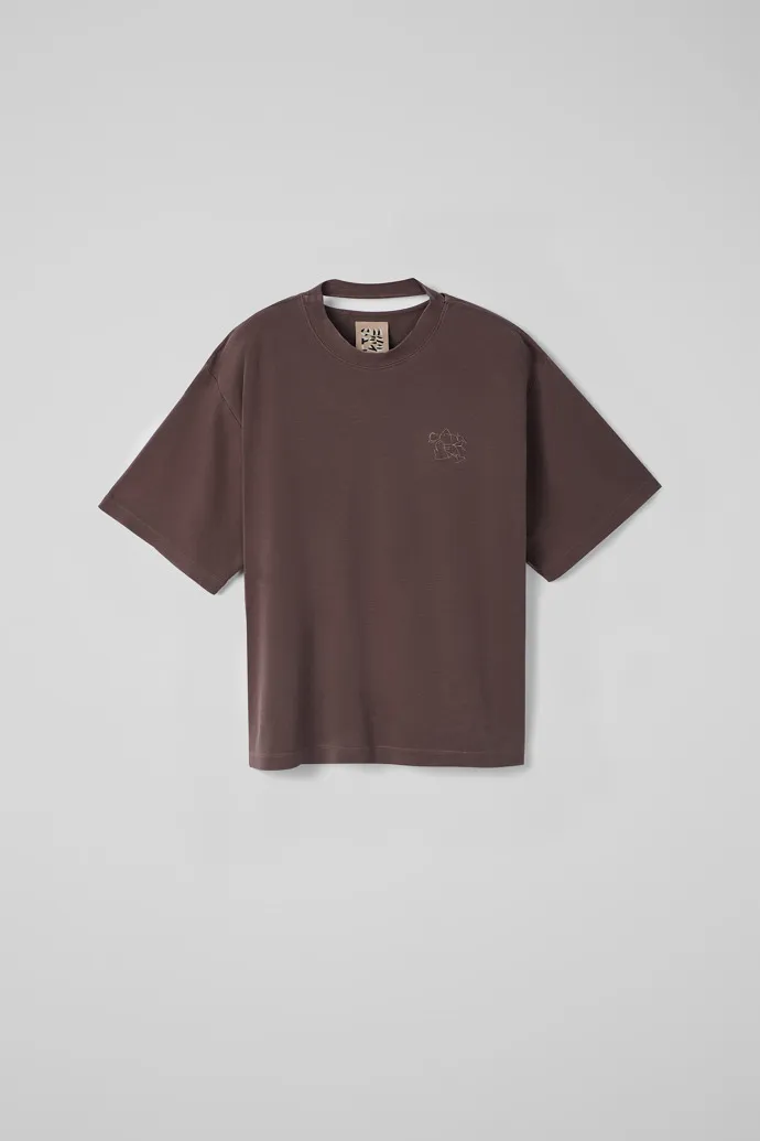 TSHIRT CAMISETA DE ALGODóN ORGáNICO EN COLOR MARRóN DESGASTADO
