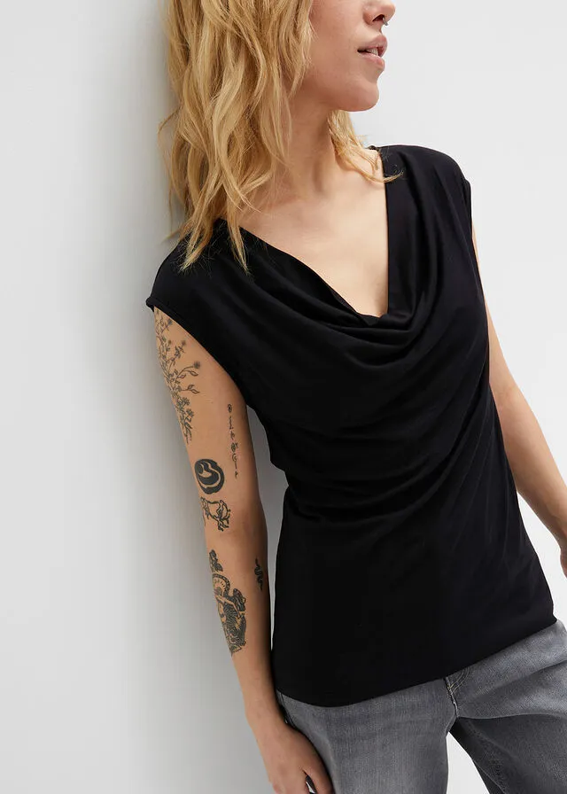 Top con escote cascada Negro