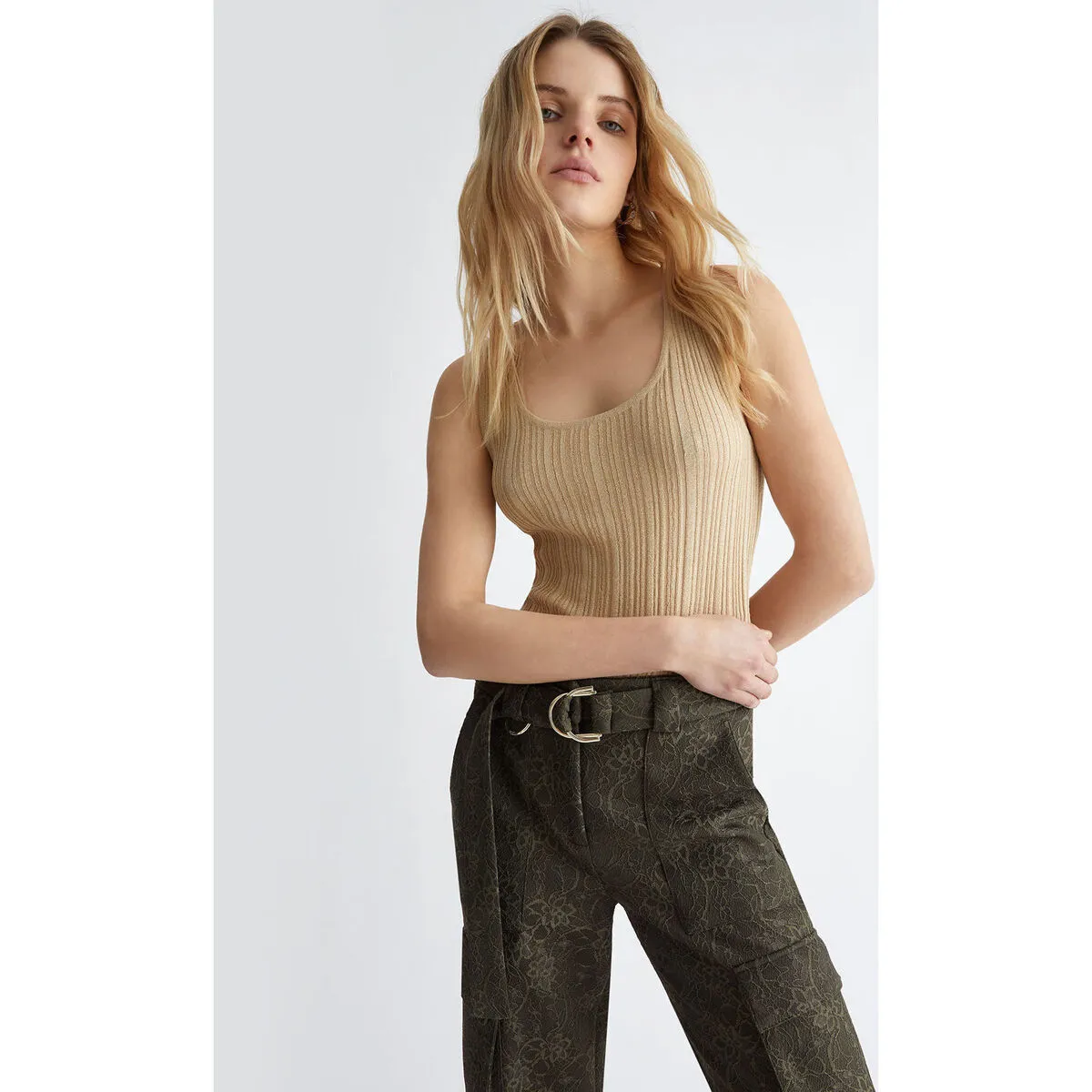 Top con lurex®