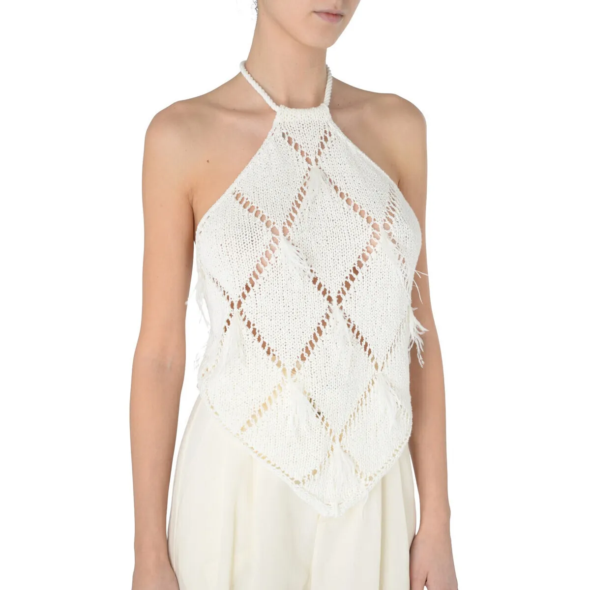 Top  con plumas blancas como la nieve