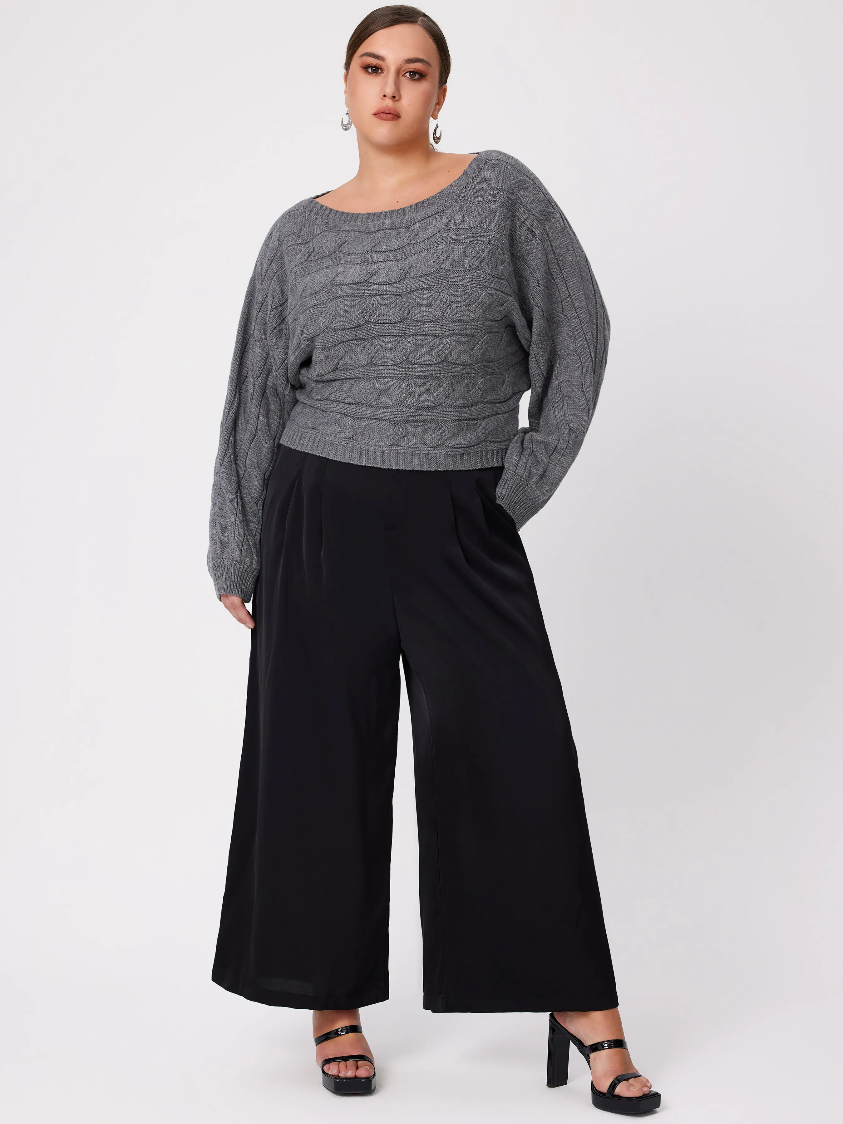 Top de manga larga de punto geométrico con escote redondo de Curvy