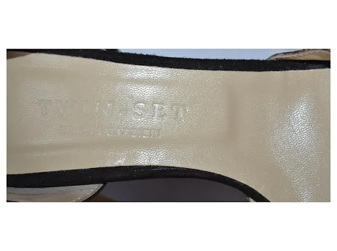 Twin Set sandalias Castaño 