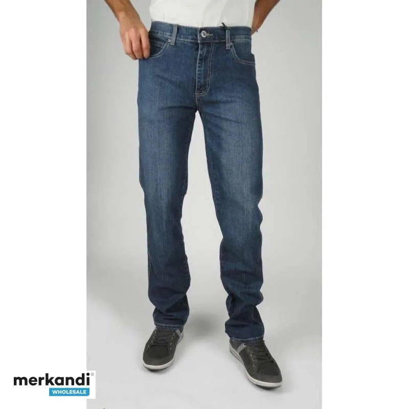 VARIEDAD DE PANTALONES Y CAMISAS DE HOMBRE PARA UN LOOK SPORT ELEGANTE  VARIEDAD DE MARCAS