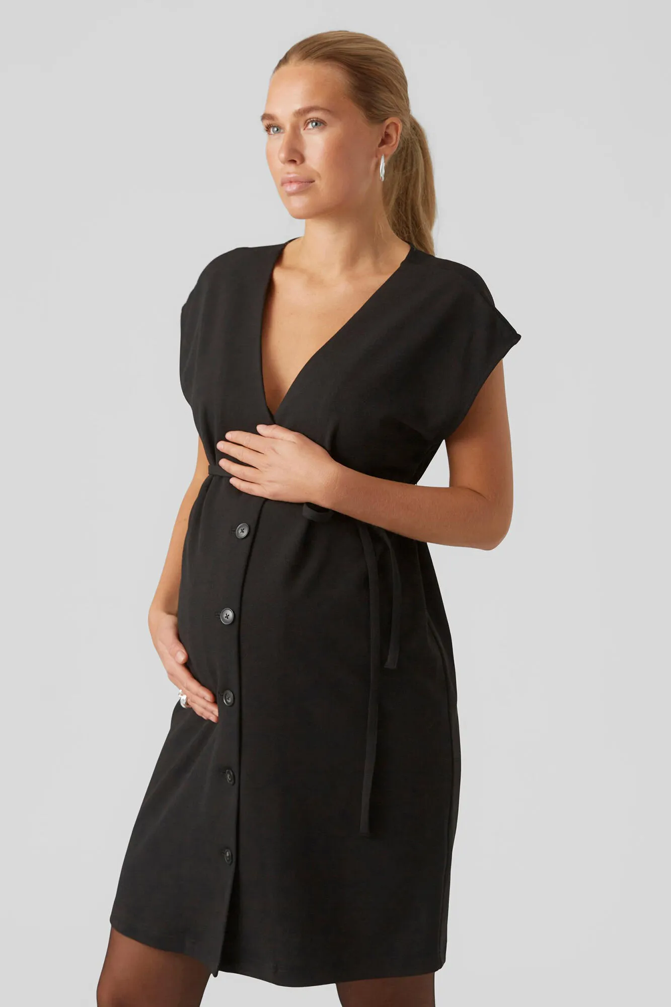 Vestido corto estilo blazer maternity 