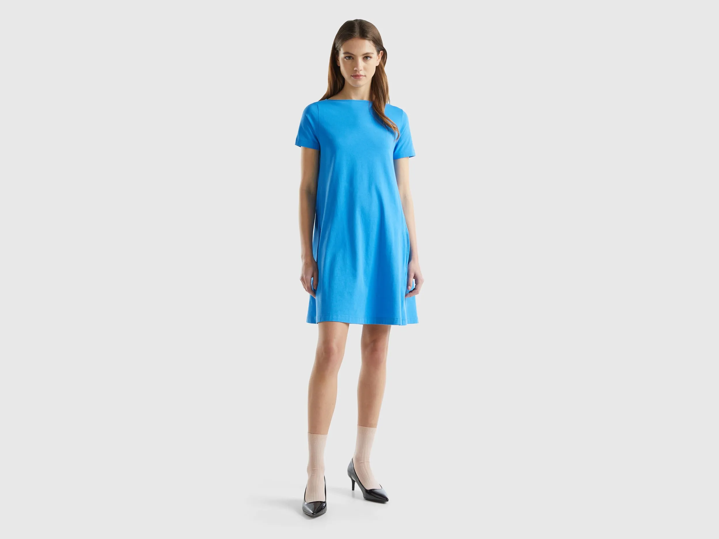 Vestido corto evasé