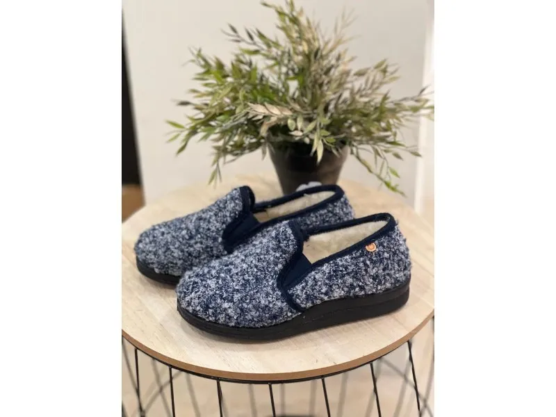 ZAPATILLA DE CASA ANATÓMICA CERRADA 76392 EN COLOR AZUL
