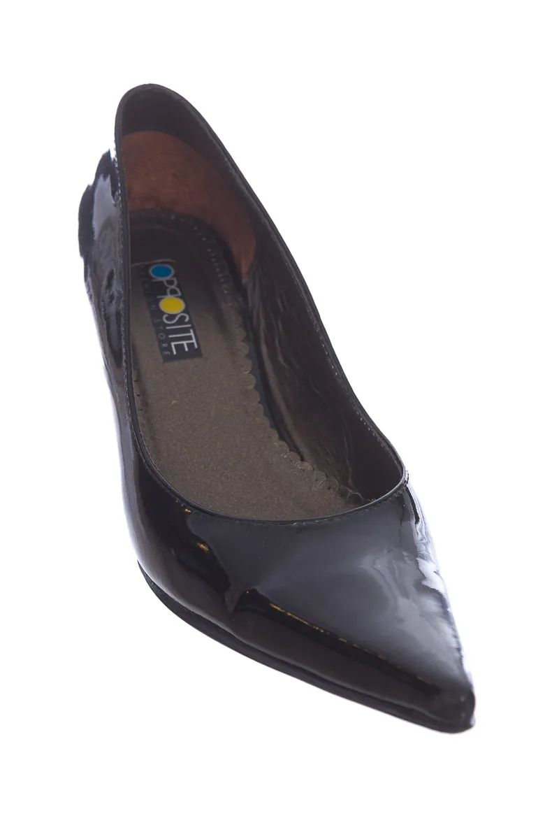ZAPATOS COLOR NEGRO  OPQOSITE