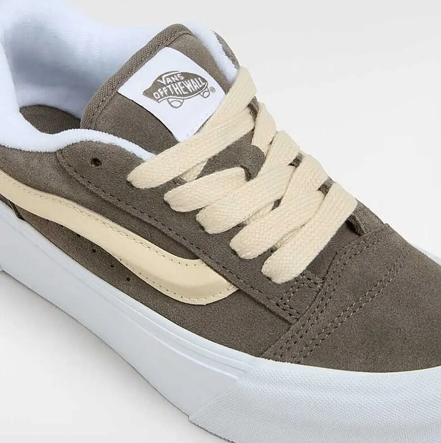 ZAPATOS VANS KNU STACK  SUEDE BUNGEE CORD