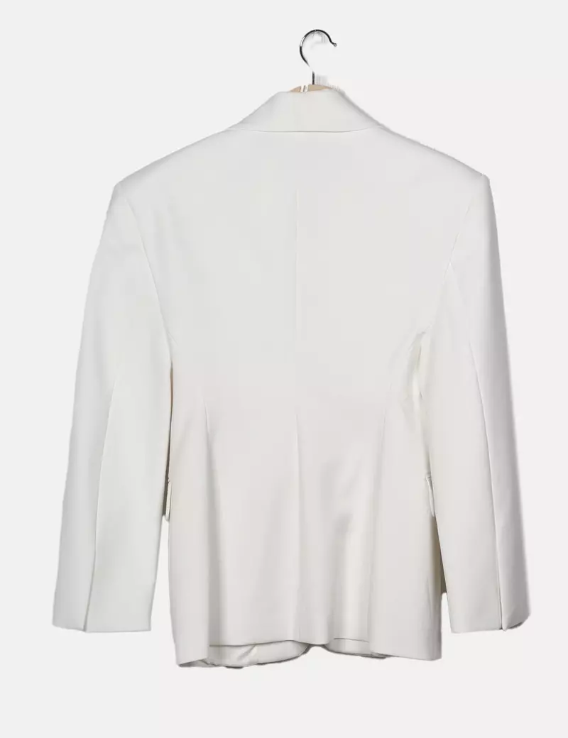 Zara Blazer con hombreras blanca
