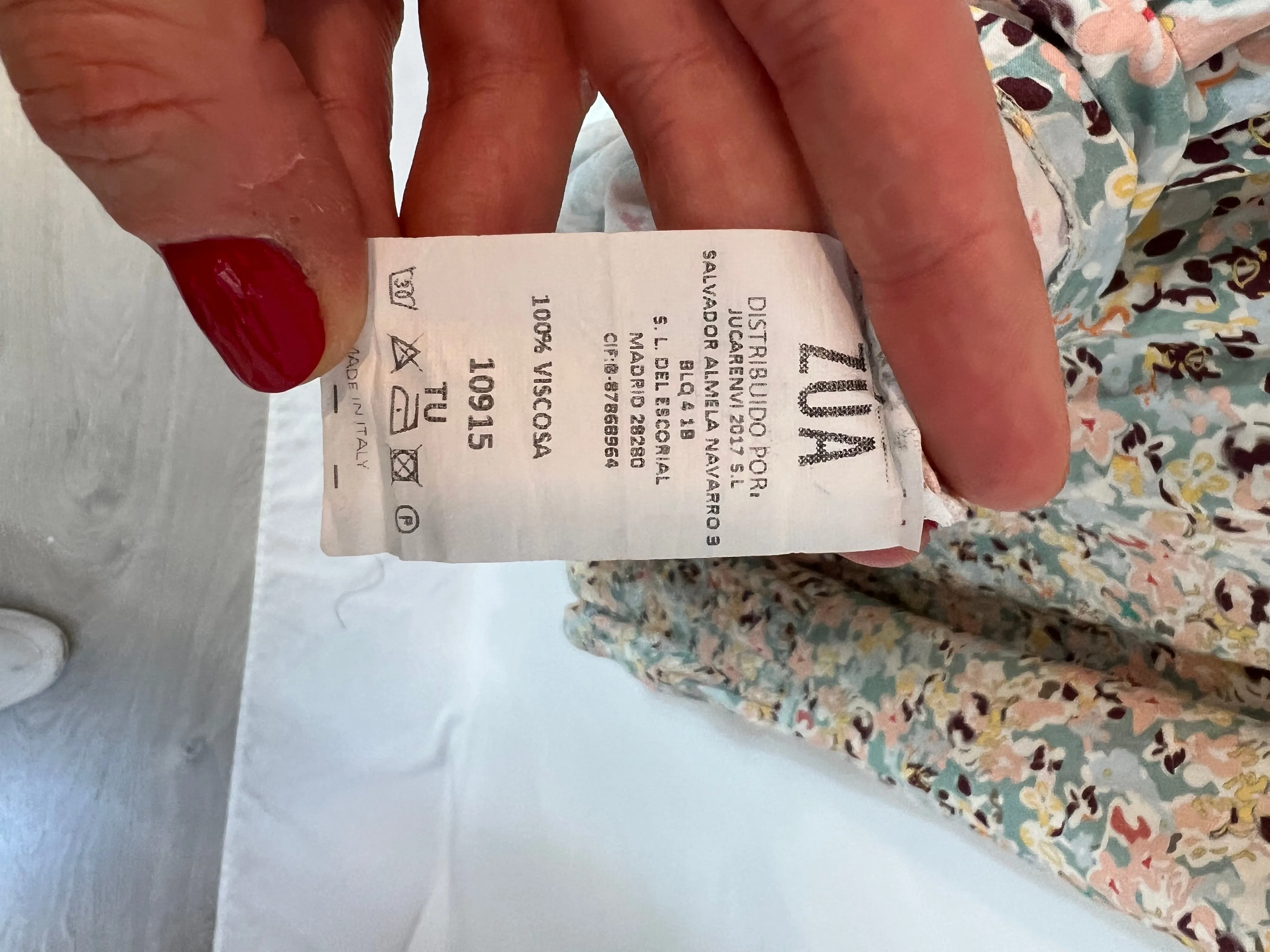 ZÚA. Vestido midi estampado. TU (M/L)